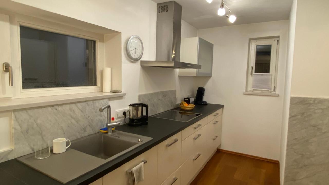 Luxus Im Eigenen Ferienhaus, 120 Qm, Naehe Regensburg Mit Balkon, Terrasse & Garten, Gute Zuganbindung * Laber