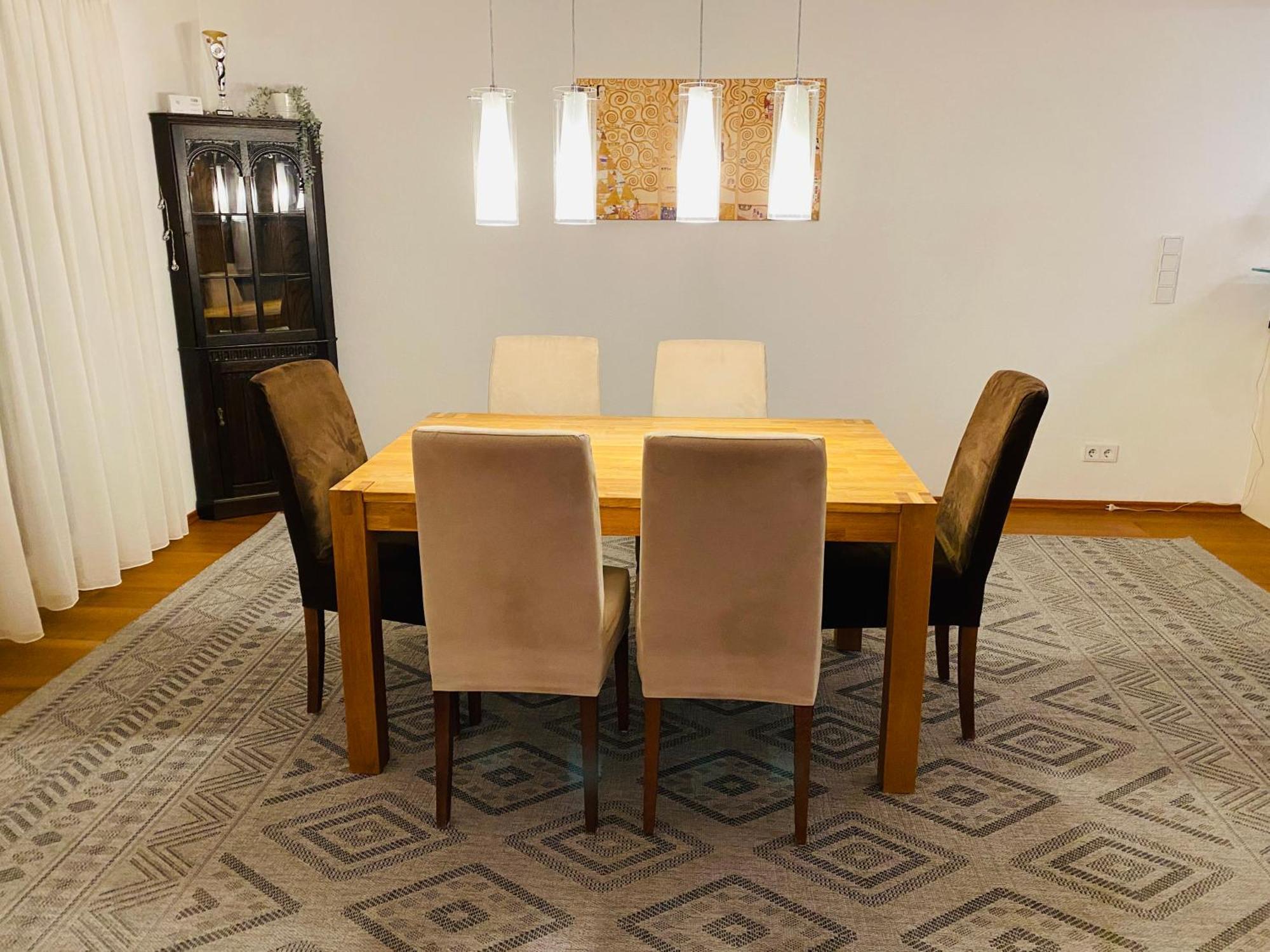 Luxus Im Eigenen Ferienhaus, 120 Qm, Naehe Regensburg Mit Balkon, Terrasse & Garten, Gute Zuganbindung Apartment *